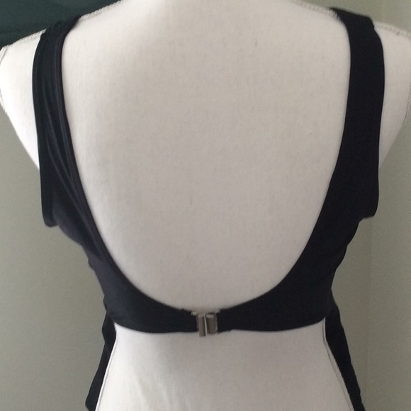 UC ❤️ Black swimsuit by Heat - Picture 2 of 5